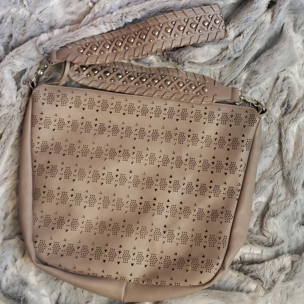 🌵4/$20🌵Large pleather purse